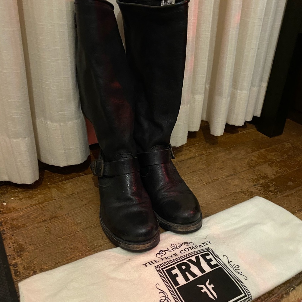 Frye Veronica slouch